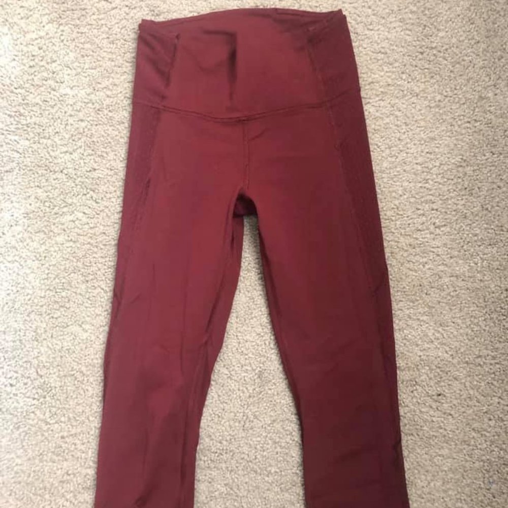 Lululemon Dark Red High Rise Crop Legging